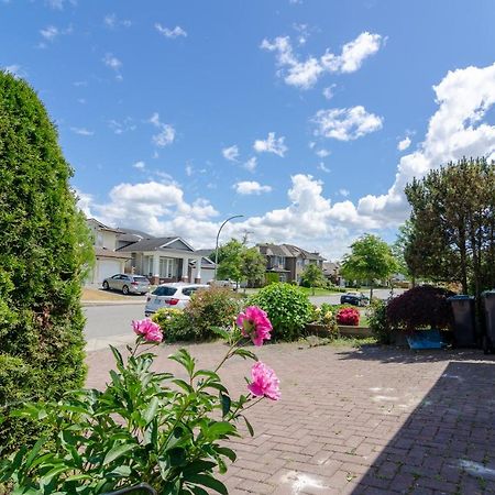 3 Private, Spacious, Bright Rooms In A Gorgeous House New Westminster Eksteriør billede