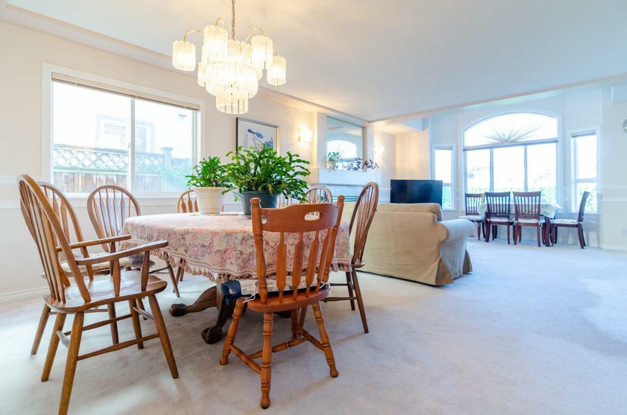 3 Private, Spacious, Bright Rooms In A Gorgeous House New Westminster Eksteriør billede